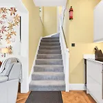 Holburn House * Bowness-on-Windermere
