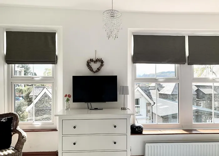 Holburn House * Bowness-on-Windermere